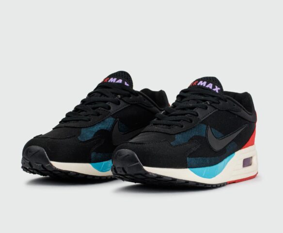 Nike Air Max Solo Black Blue Red. Вид 2