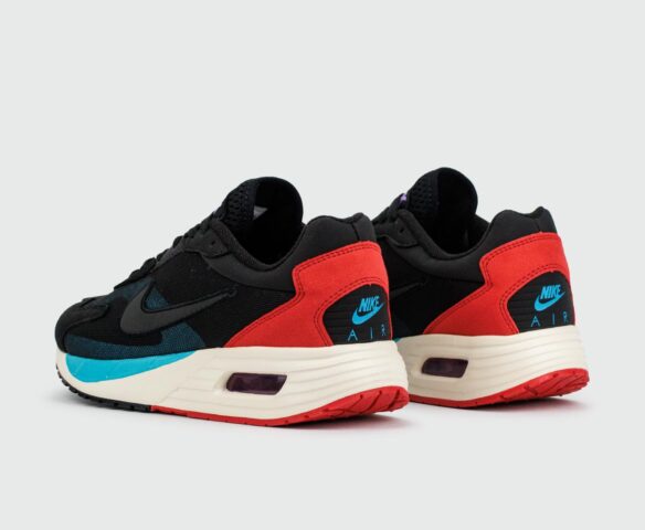 Nike Air Max Solo Black Blue Red. Вид 3