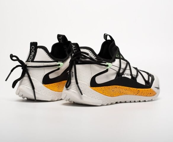 Nike ACG Art Terra Antarktik Low QE12. Вид 4